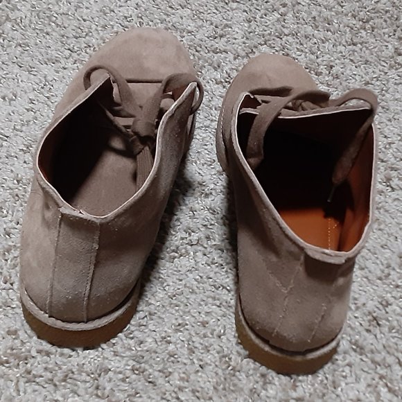 Women's Lucky Brand Leather Upper Ankle Shoes Size 9.5 B NWOB. - Picture 8 of 9